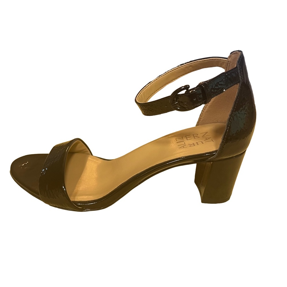 NEW Naturalizer Womens Vera Black Patent Leather Sz 8 Ankle Strap Heel Sandal - Picture 2 of 9